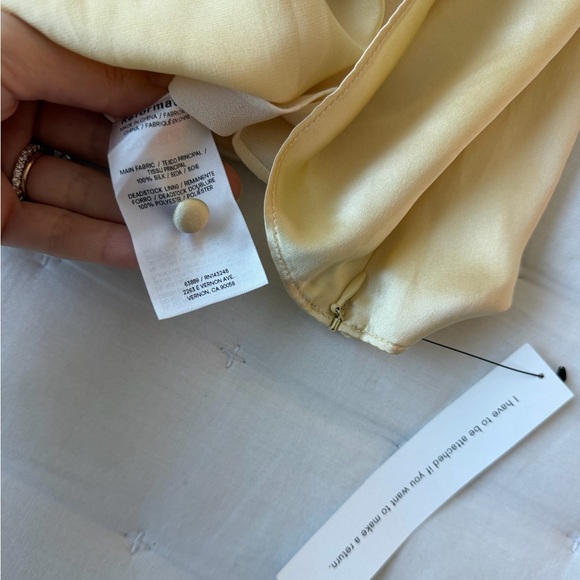 Reformation NWT 0 Norella Sleeveless Scarf Neck Top Silk - Picture 11 of 11